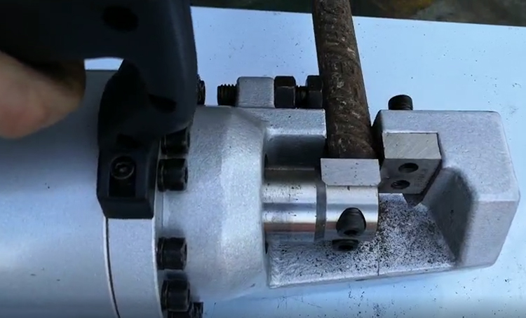 Steel cutting machine video